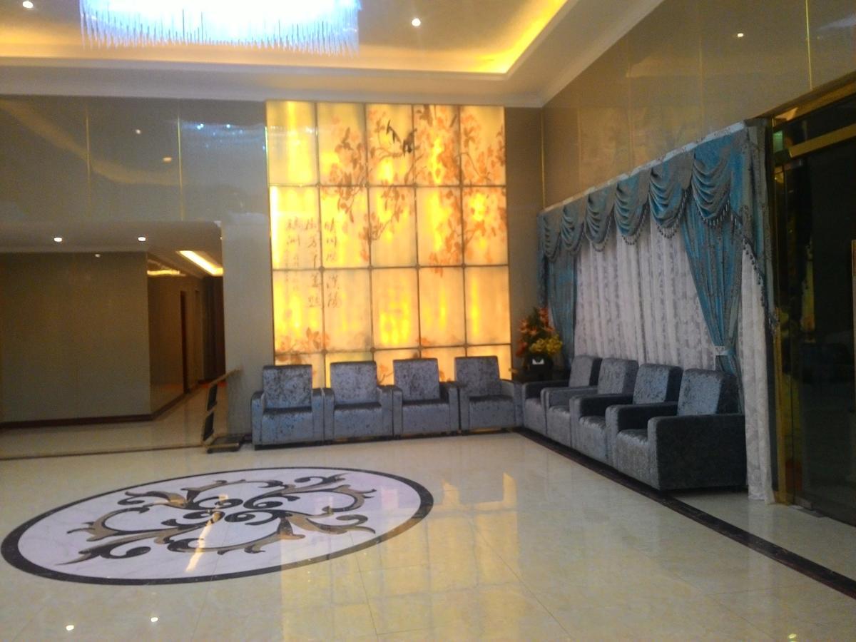 יאנגון Apollo Hotel מראה חיצוני תמונה