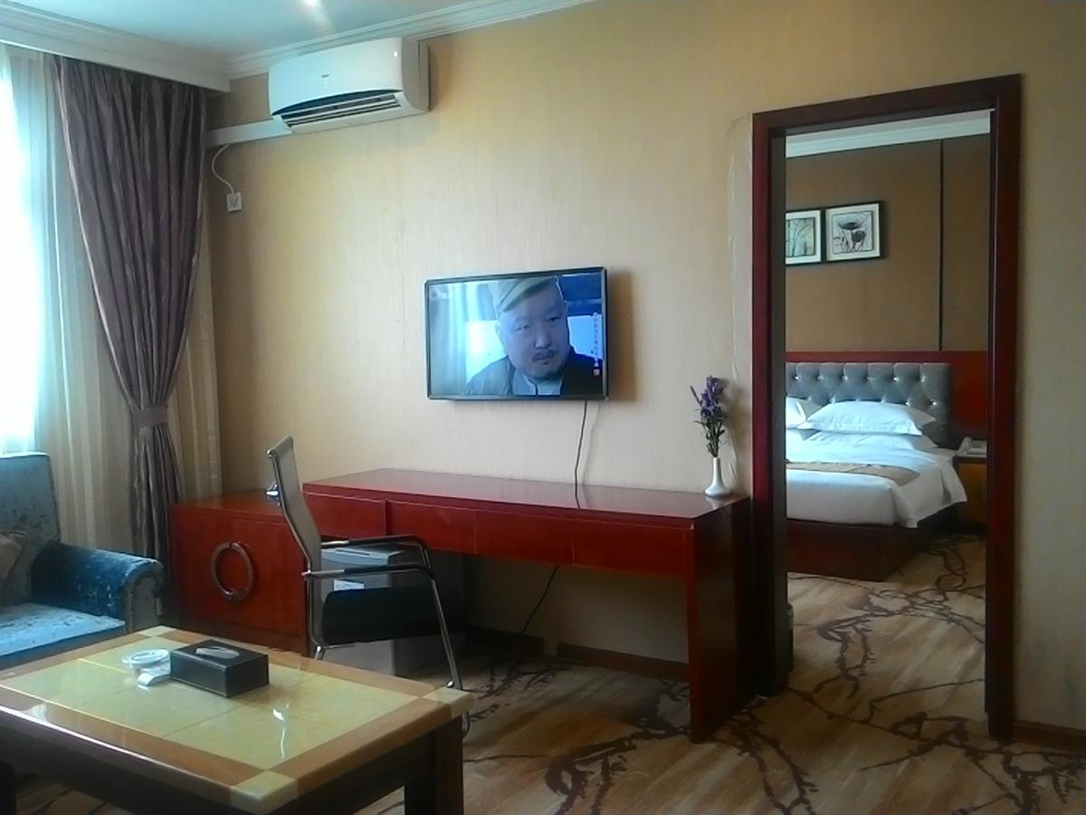 יאנגון Apollo Hotel מראה חיצוני תמונה