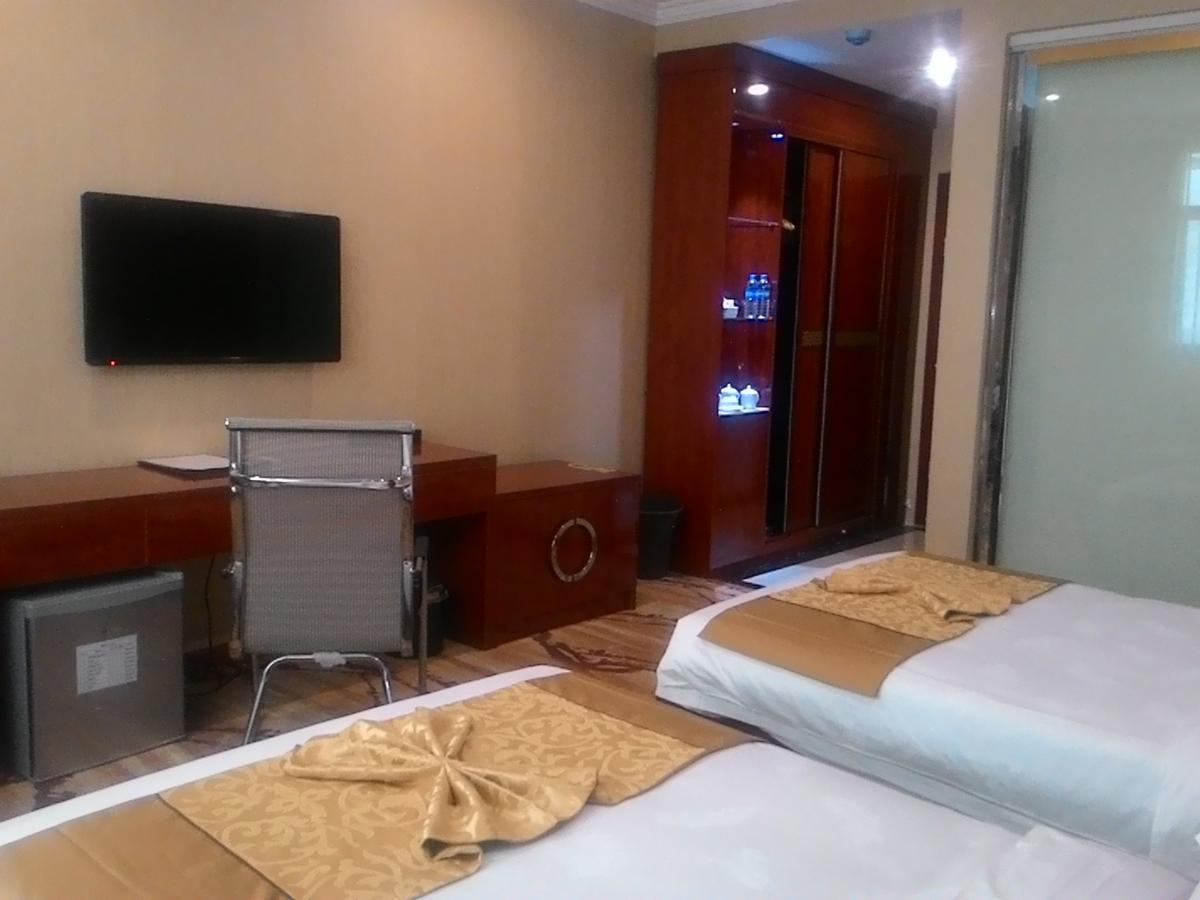 יאנגון Apollo Hotel מראה חיצוני תמונה