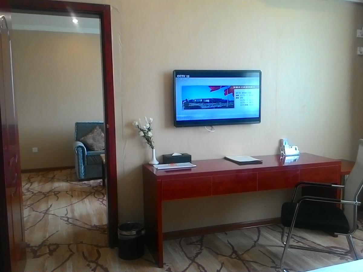 יאנגון Apollo Hotel מראה חיצוני תמונה